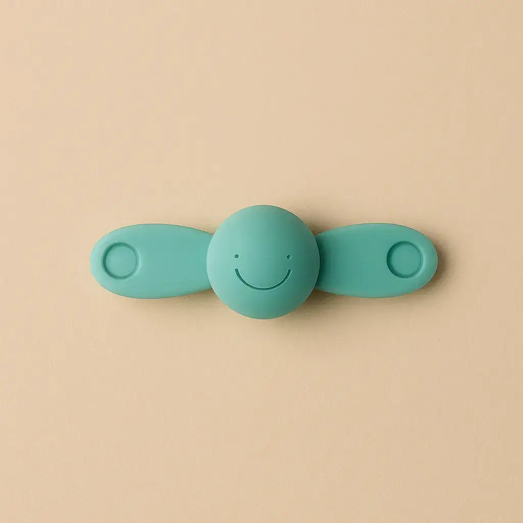 Spinner Silicone Baby Teether, BPA-free sensory toy for 3-12M, unisex