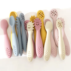 3pcs Silicone Baby Learning Spoons, BPA-free safe utensils for 0-2 years, unisex