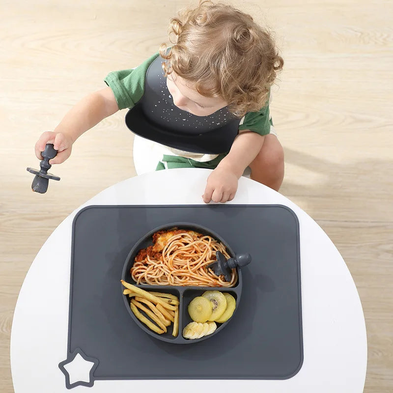 Silicone Baby Placemat, BPA-free anti-slip mat for 0-6 years, unisex